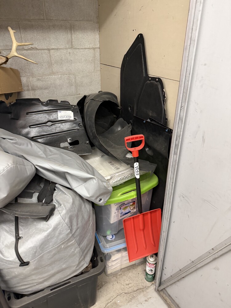 Public Storage P0017 -Derry Rd E  auction IB-8752 40