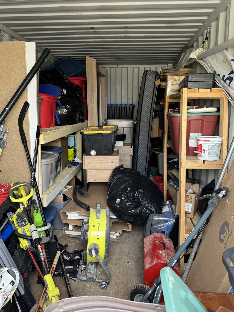 Portable Storage.ca Chatham  auction IB-8730 30