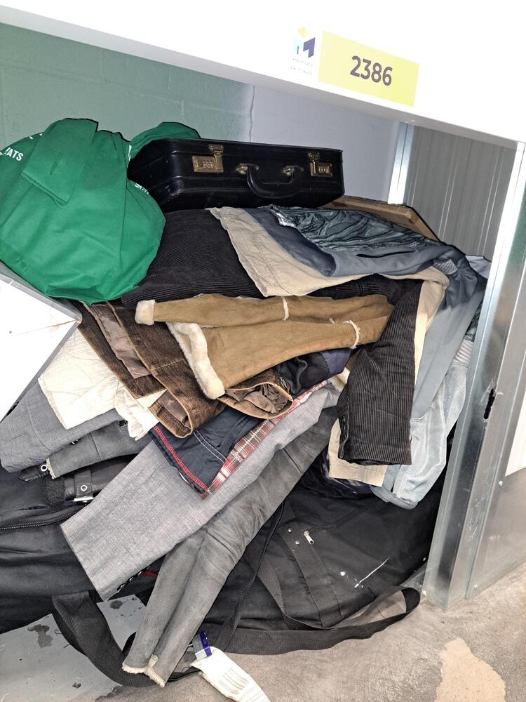 Montreal Mini-Storage - Hodge  auction IB-2363 30