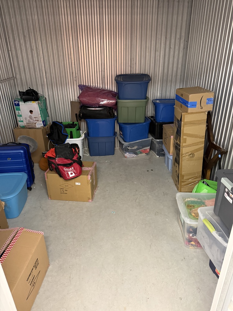 3009 - StorageMart Guided Crt  auction IB-4736 40