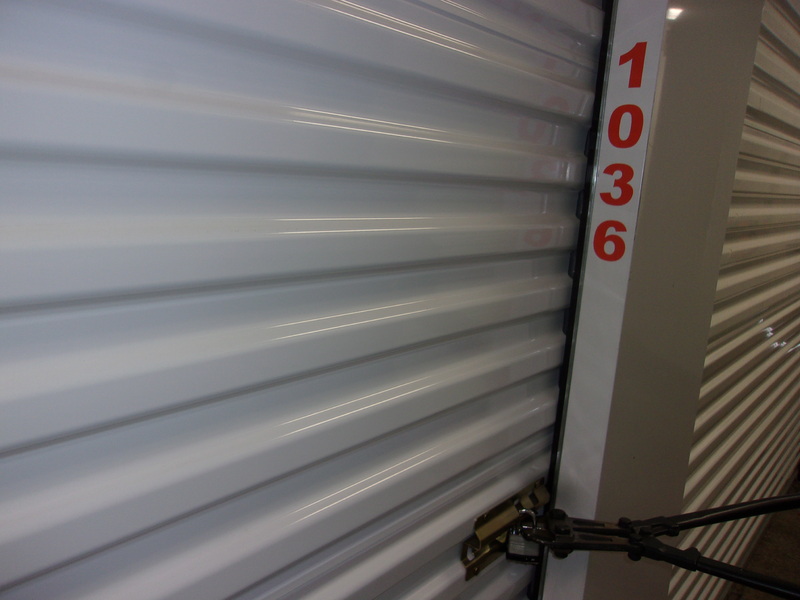 1-800-Self-Storage (8 Mile)  auction IB-9007