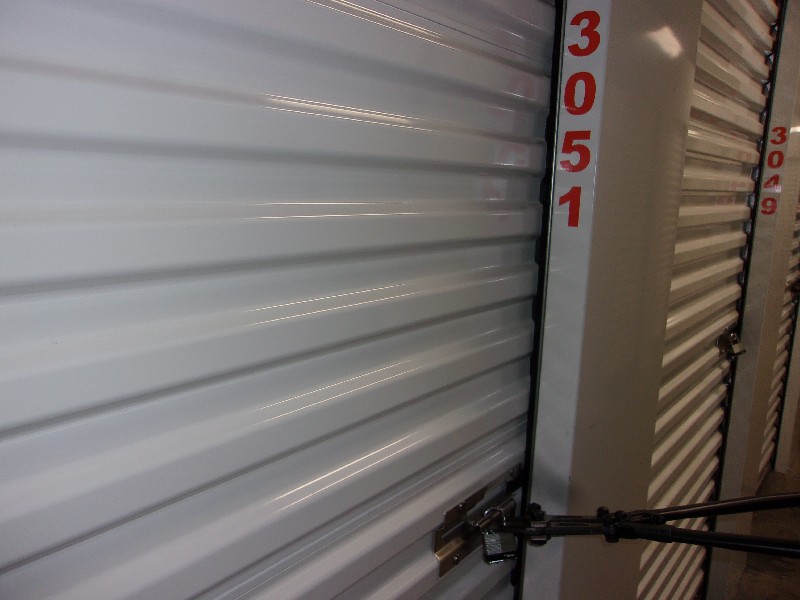 1-800-Self-Storage (8 Mile)  auction IB-3659