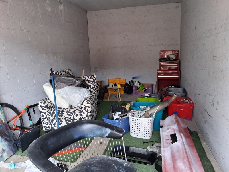 3302 -StorageMart  5th Street SW  auction IB-1974