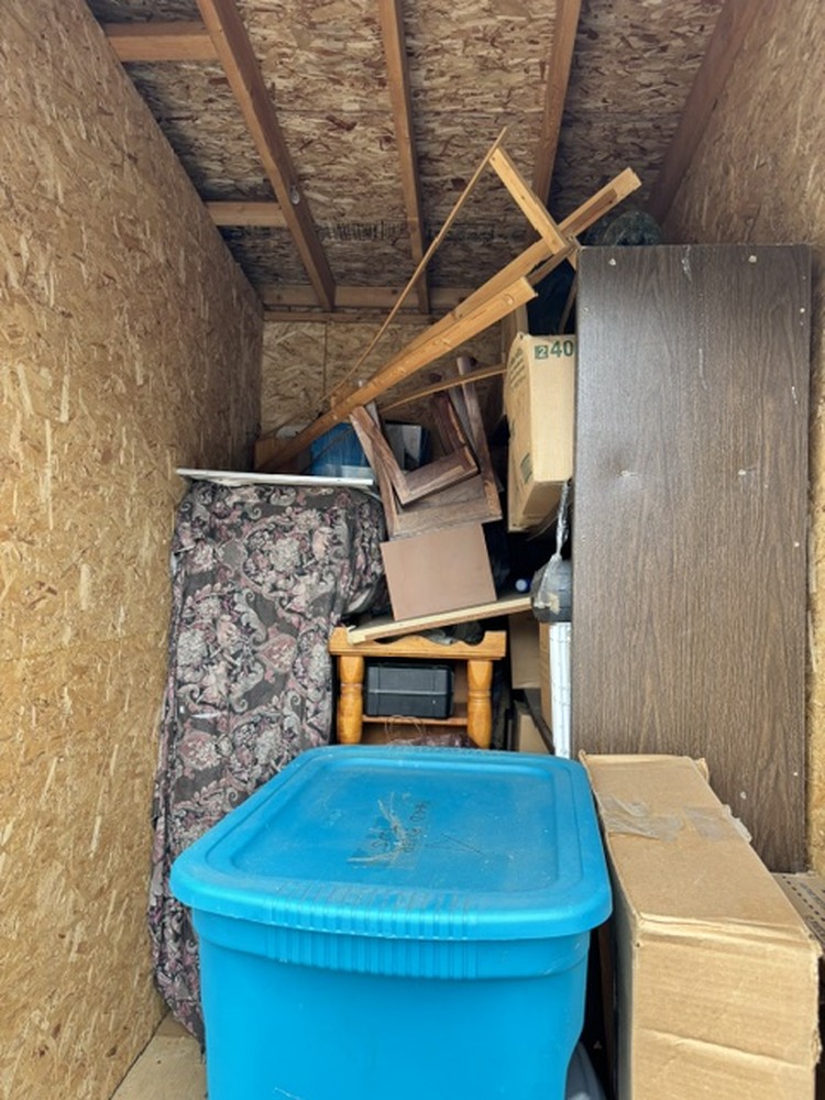 Parksville Qualicum Self Storage  auction IB-8878 30