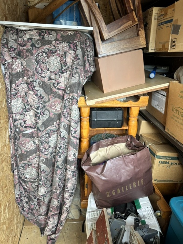 Parksville Qualicum Self Storage  auction IB-8878 60