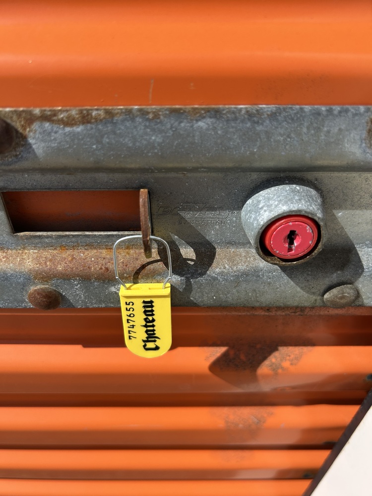 Public Storage P0046 -Estate Dr  auction IB-5715 60