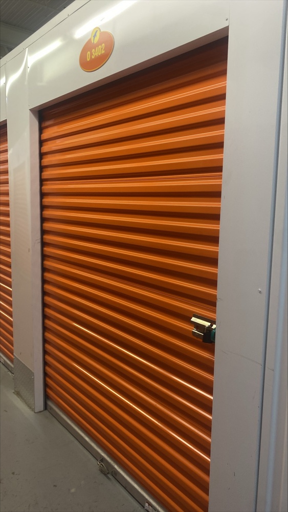 Montreal Mini-Storage - Dollard  auction IB-6298 10
