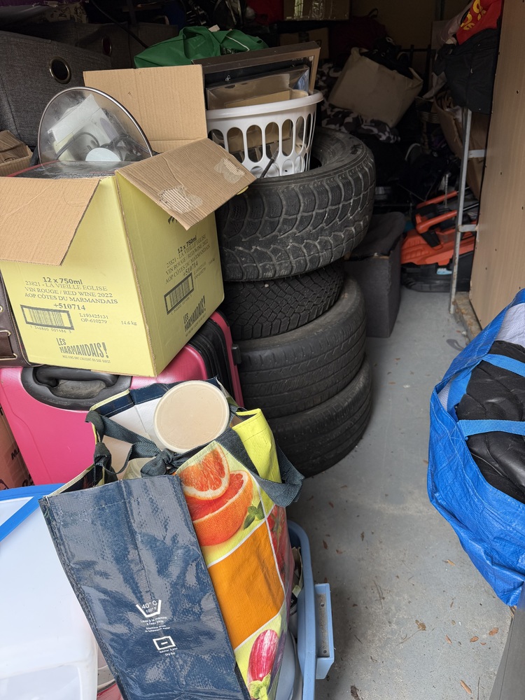 Public Storage P0021 -rue d`Edmonton Gatineau  auction IB-7573 50