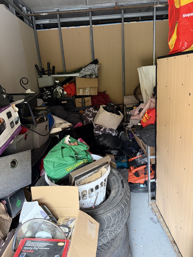 Public Storage P0021 -rue d`Edmonton Gatineau  auction IB-7573 70