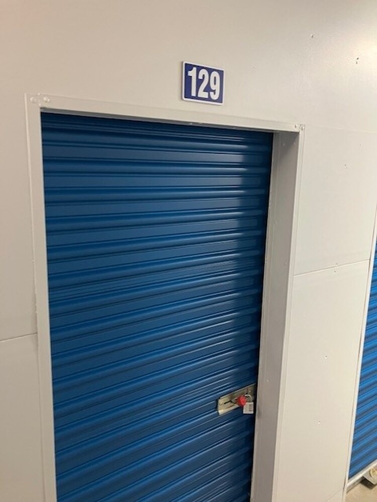 Budget Self Storage - Kamloops  auction IB-8316
