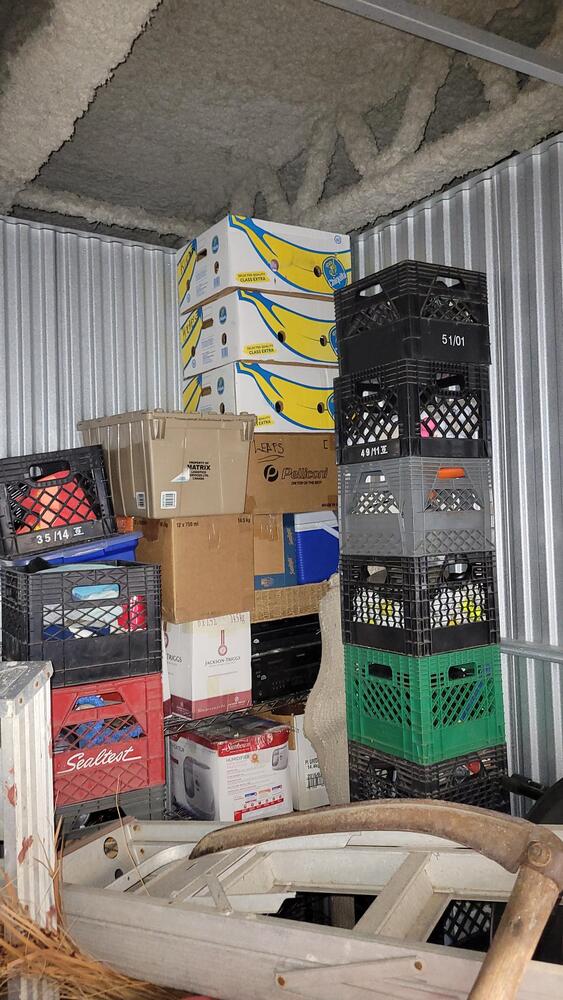 3021 - StorageMart OConnor Drive Toronto  auction IB-8294 60