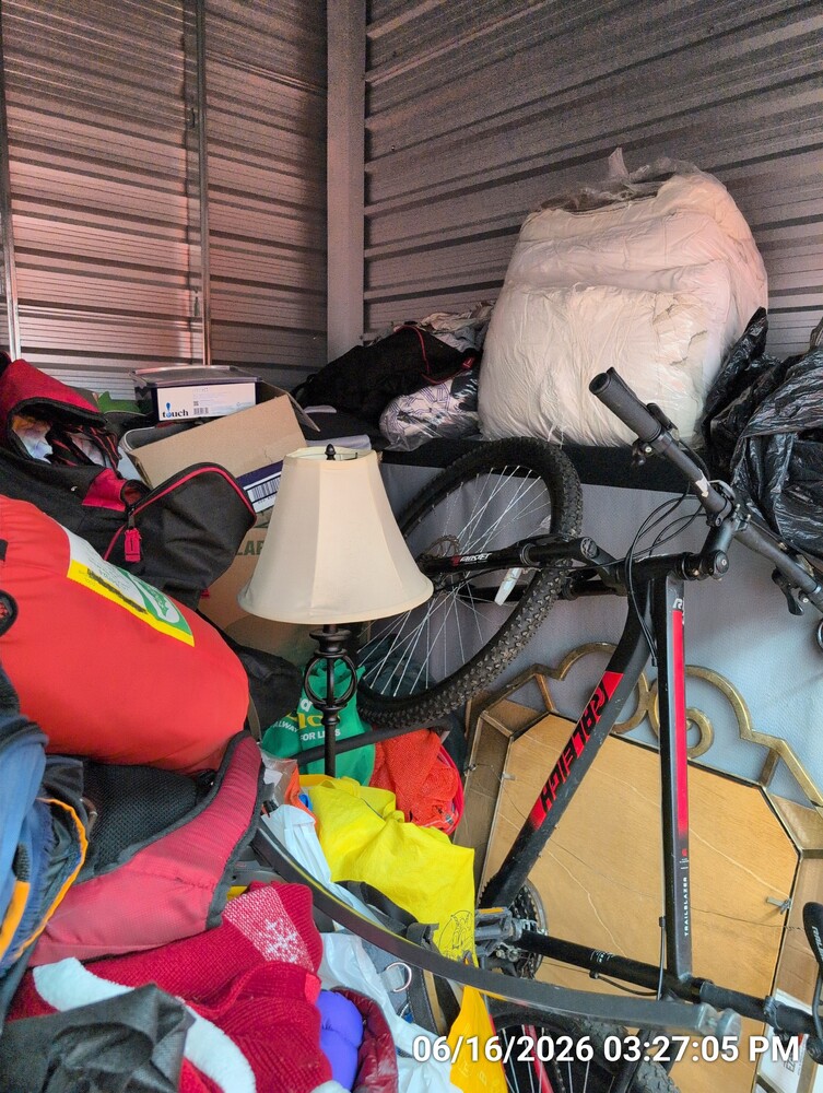Storage of Barton St  auction IB-8629 50