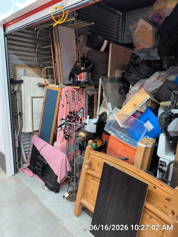 Storage of Stoney Creek  auction IB-4233 40