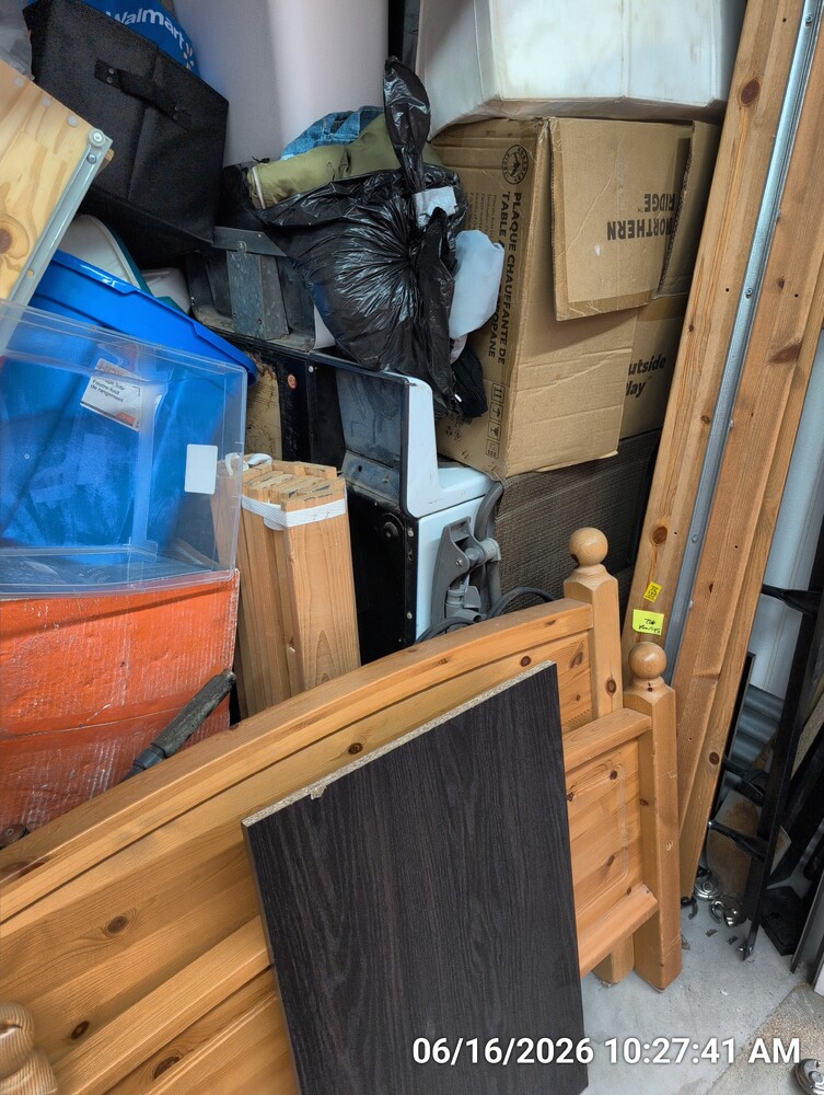 Storage of Stoney Creek  auction IB-4233 150
