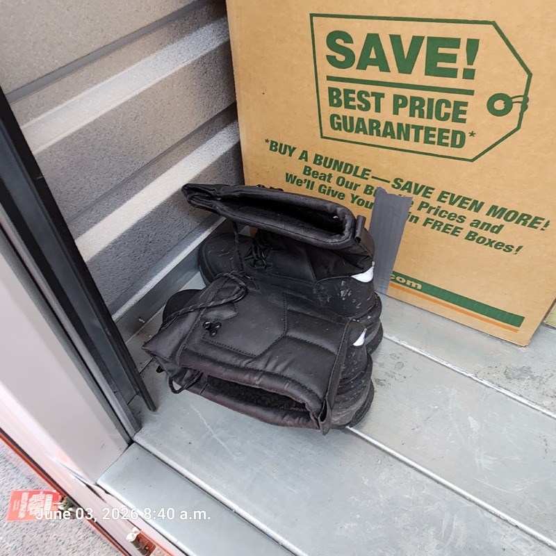 Moving & Storage of Kitchener  auction IB-5633