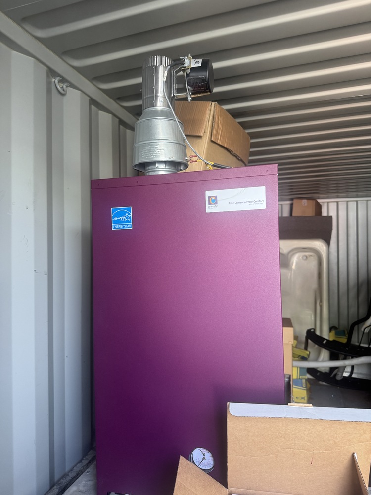 The Storage Store  auction IB-9304 50