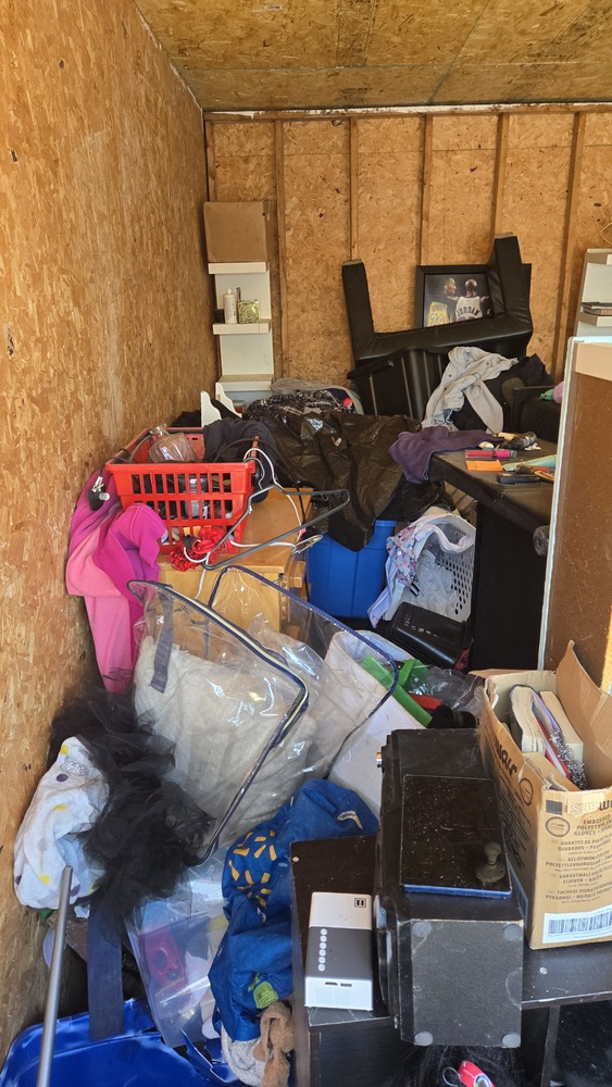 3034 - StorageMart Oshawa  auction IB-8909 60