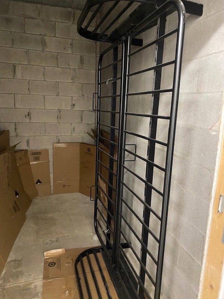 Public Storage P0006 -Greensboro Drive  auction IB-2399 10
