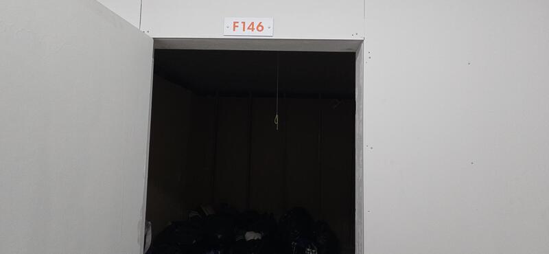Public Storage P0007 - Arrow Rd  auction IB-2637 10