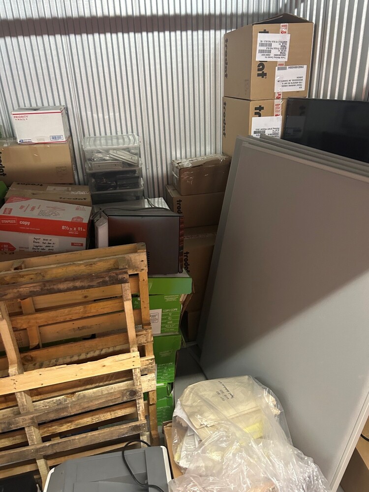 Public Storage P0057 -Argentia Rd  auction IB-7192 10