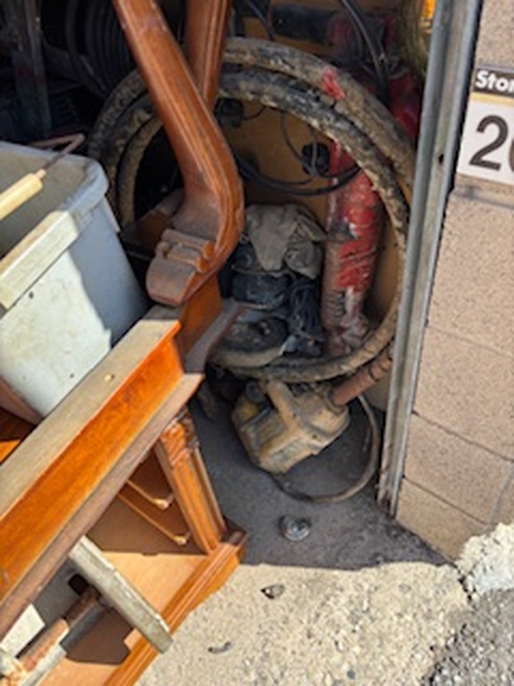 3029 - StorageMart Milton  auction IB-7890 50
