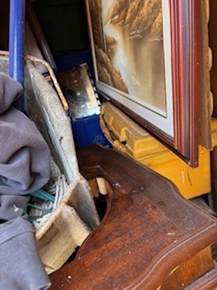 3029 - StorageMart Milton  auction IB-7890 60