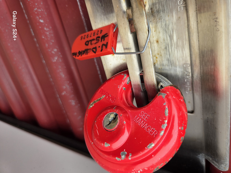 1-800-Self-Storage.com of Grand Blanc  auction IB-2506 20