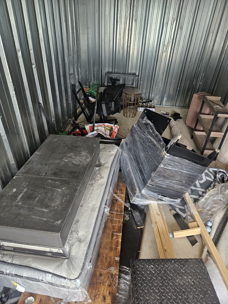 3301 - StorageMart Township Rd  auction IB-6902 50