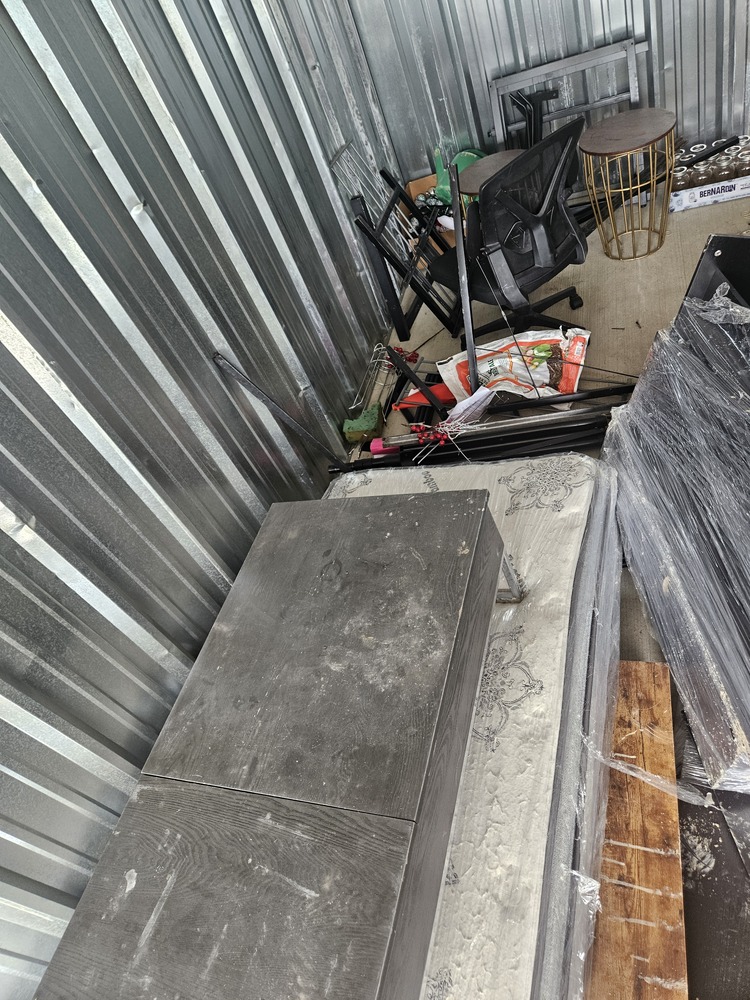 3301 - StorageMart Township Rd  auction IB-6902 60