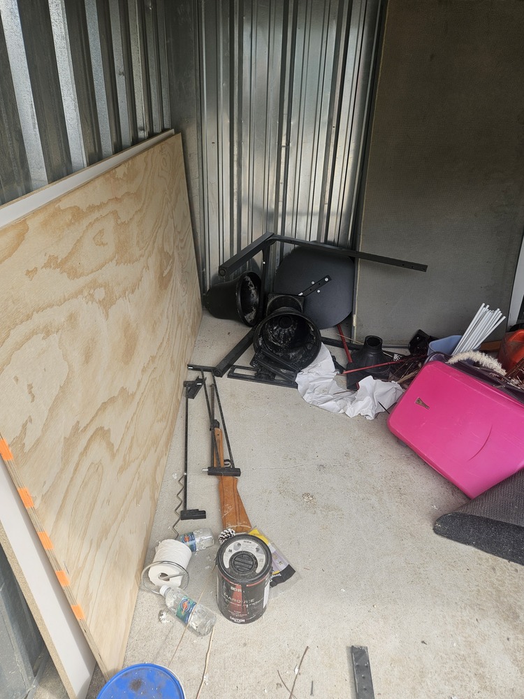 3301 - StorageMart Township Rd  auction IB-7417 10