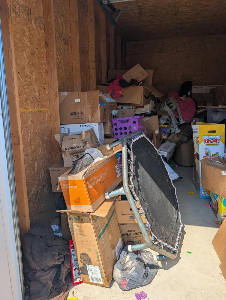 1-800-Self-Storage of Durand  auction IB-6927 40