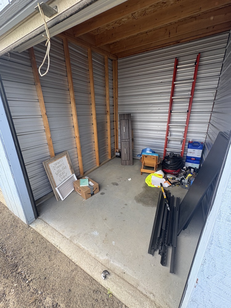 Forbes Storage - North Pole  auction IB-5825 10