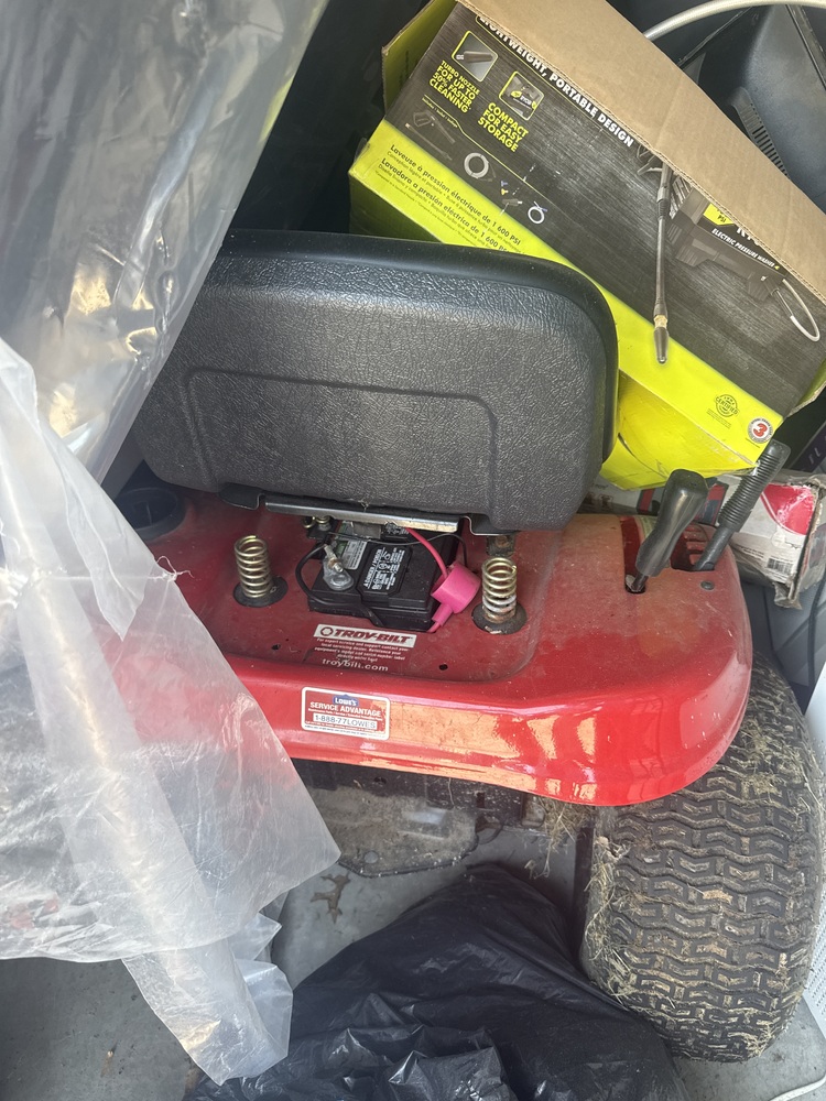Air Base Mini Storage - Dover  auction IB-3740 10