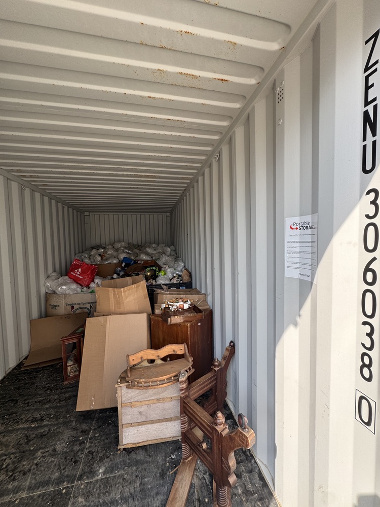 Portable Storage.ca Chatham  auction IB-4534