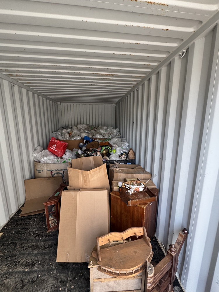 Portable Storage.ca Chatham  auction IB-4534 10