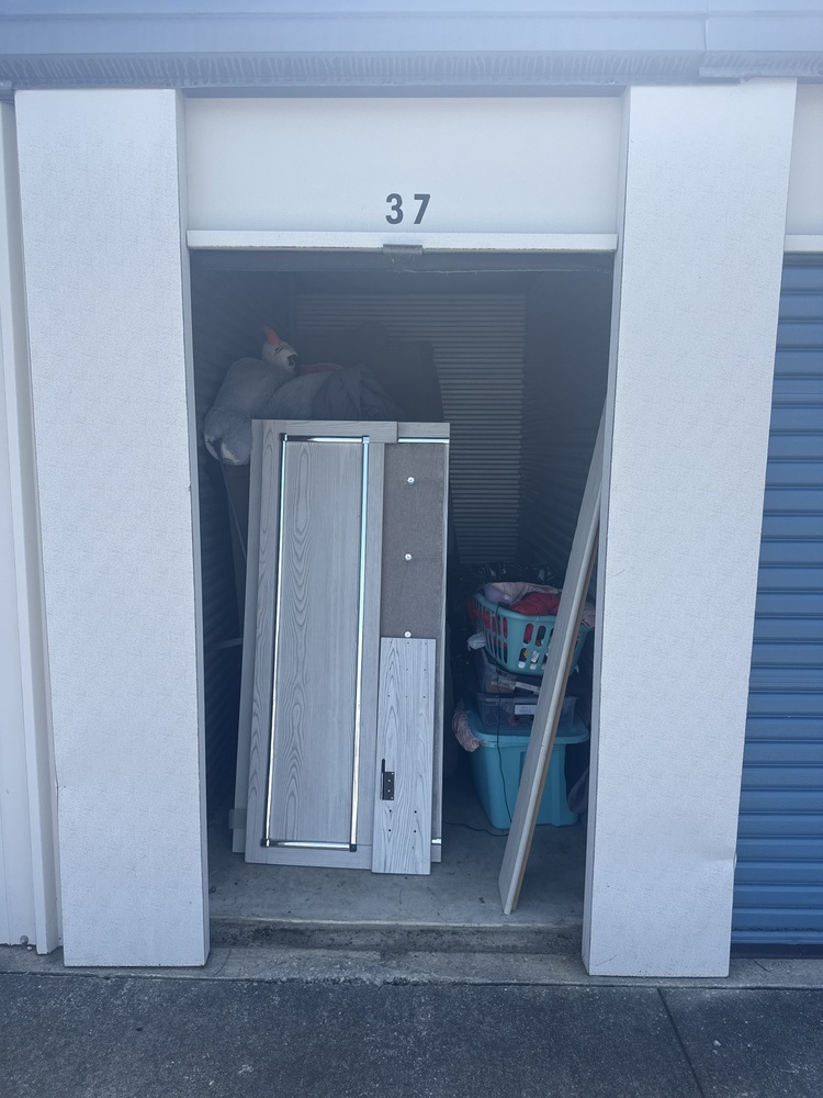 Air Base Mini Storage - Dover  auction IB-3222