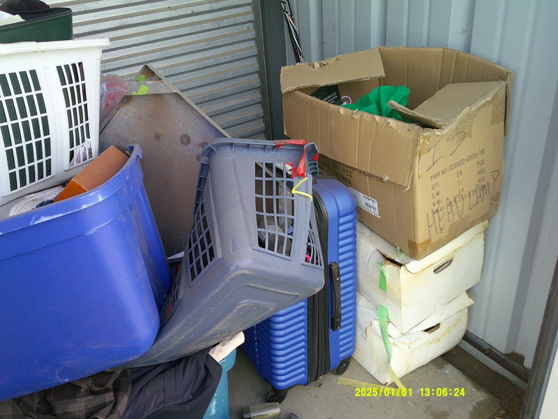 3204 - StorageMart Circle Dr and 11th St W   auction IB-6781 10