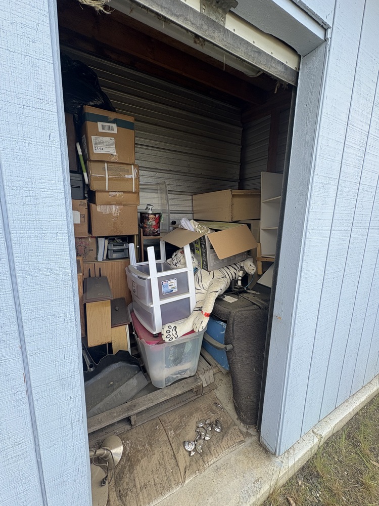 Forbes Storage - North Pole  auction IB-7861 10
