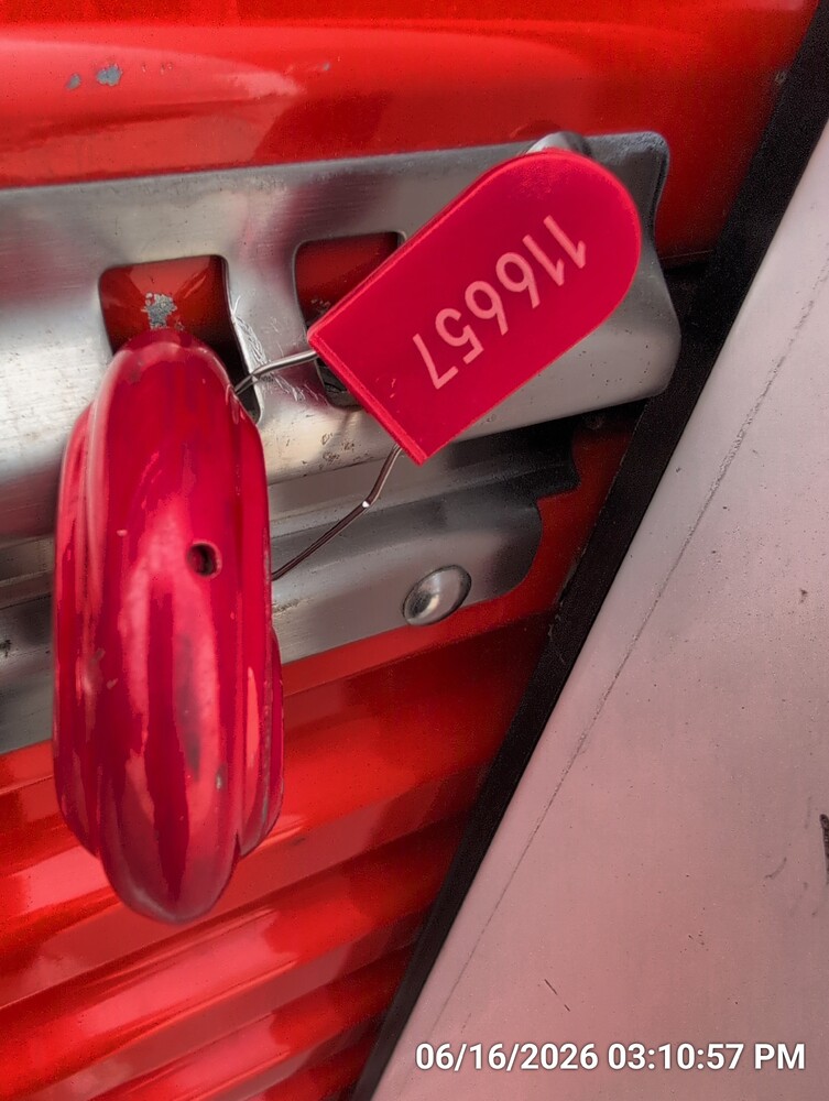 Storage of Barton St  auction IB-3226 70