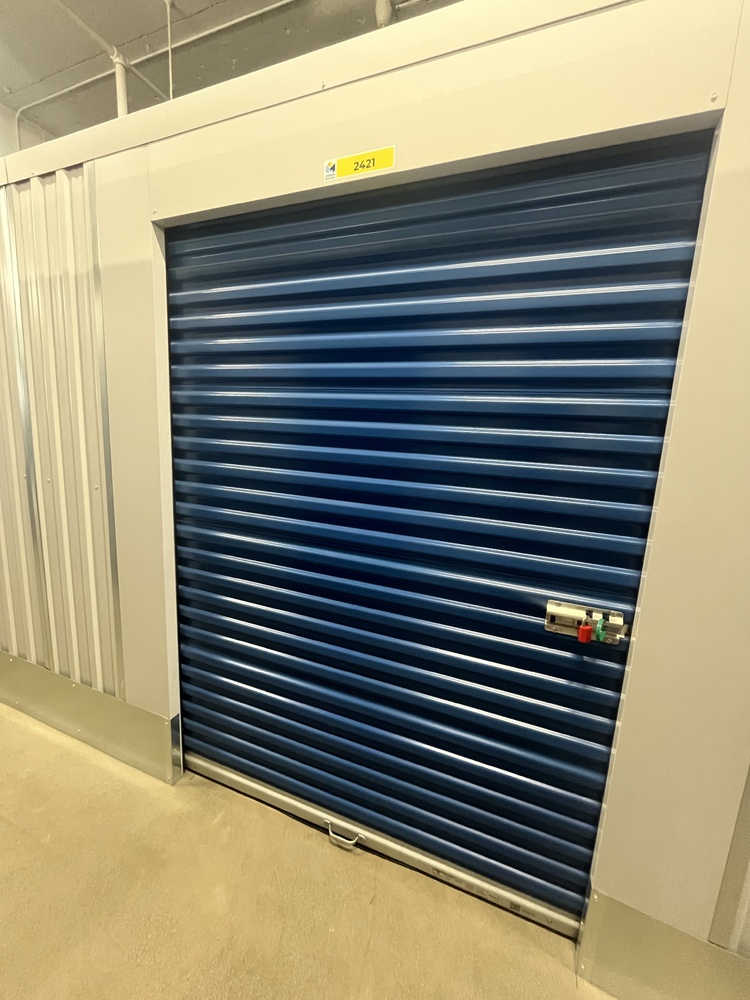 Montreal Mini-Storage - Sauve  auction IB-4389