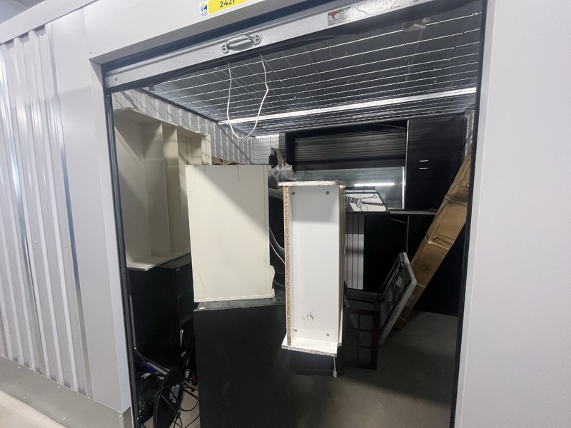 Montreal Mini-Storage - Sauve  auction IB-4389 20