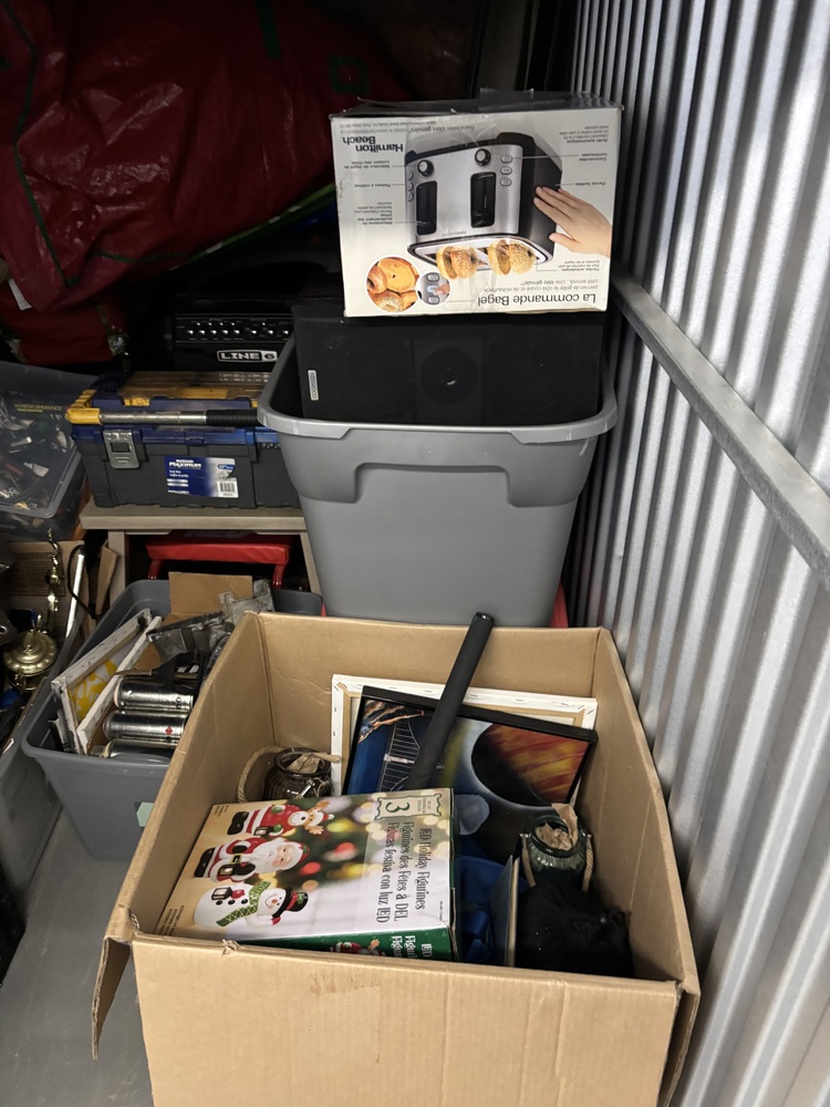 2750 - StorageMart Morrow Rd. Barrie  auction IB-9021 40