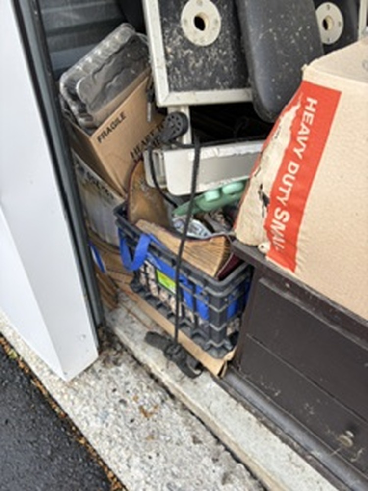 3001 - StorageMart Commissioners Rd W  auction IB-4252 110
