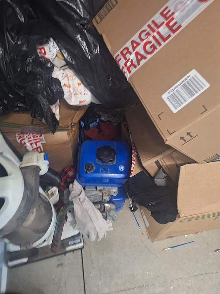2771 -StorageMart  Wonderland Road North  auction IB-1693 80