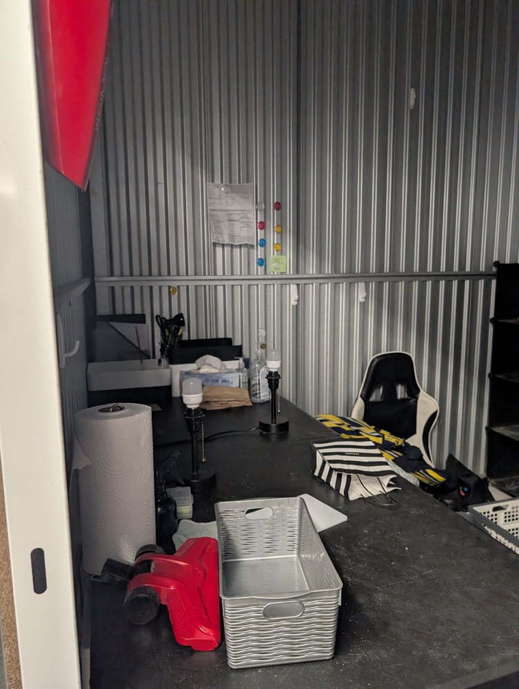 3002 -StorageMart  Wonderland Rd S  auction IB-4775 20