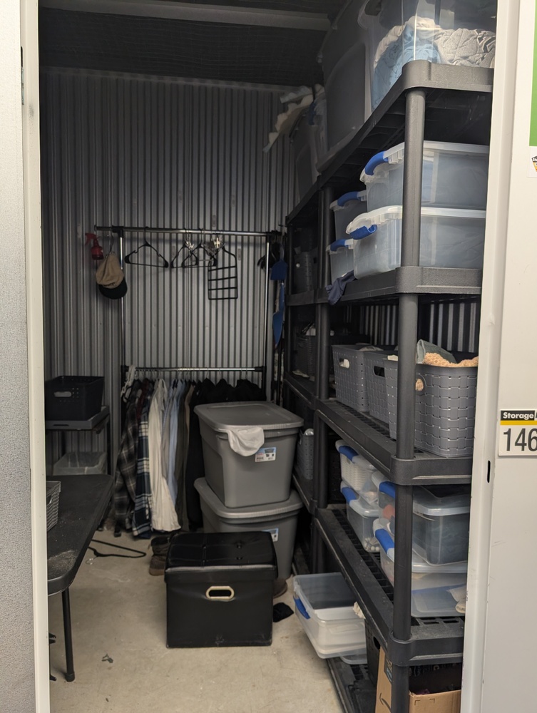 3002 -StorageMart  Wonderland Rd S  auction IB-4775 60