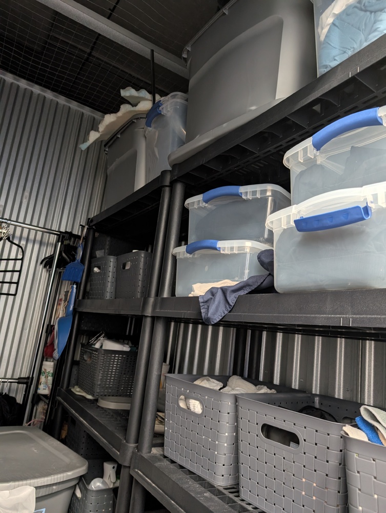 3002 -StorageMart  Wonderland Rd S  auction IB-4775 90