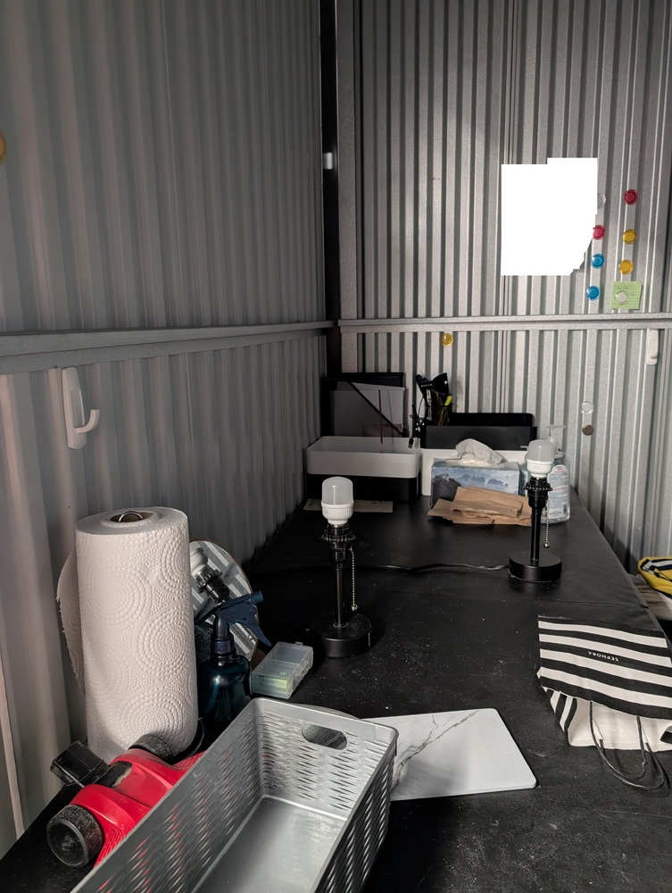 3002 -StorageMart  Wonderland Rd S  auction IB-4775 70