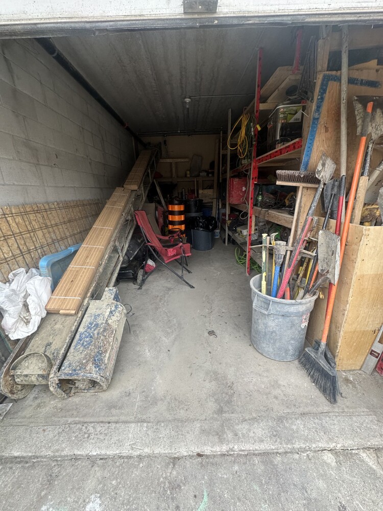 3014 - StorageMart Trethewey Dr Toronto  auction IB-3385 10