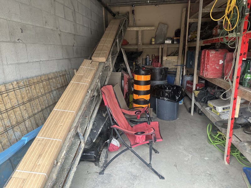 3014 - StorageMart Trethewey Dr Toronto  auction IB-3385 20
